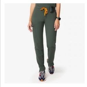 Womens Moss Yola- Skinny Scrub Pant